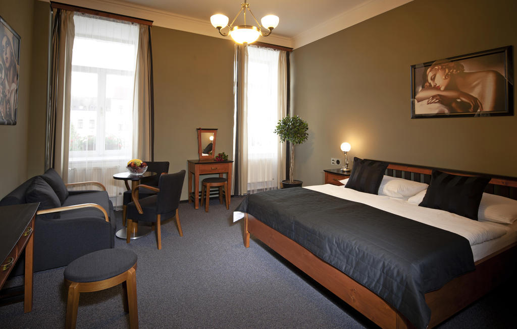 Hotel Havel Rychnov nad Kneznou Ruang foto
